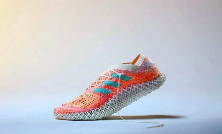 Modernización Cooperativa cansada Adidas apuesta por el plástico tejido e impresión 3D con Futurecraft -