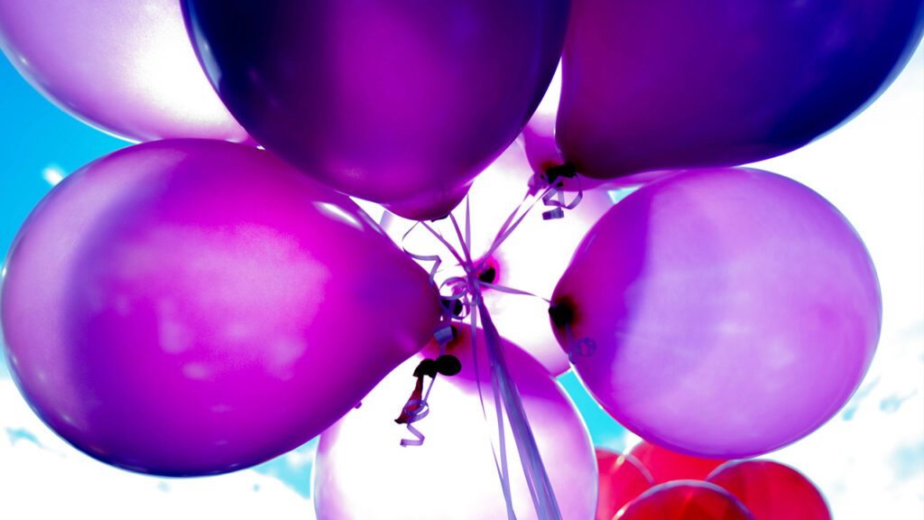 Neil Tillotson (1898-2001): La expansiva historia de los globos