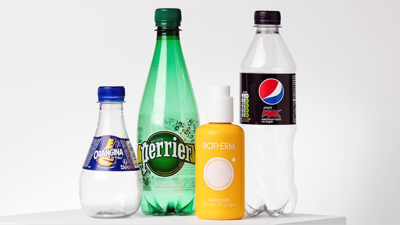 Debutan las primeras botellas de PET producidas con reciclaje enzimático
