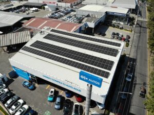 OLX Autos reduce su huella de carbono con la instalación de paneles solares en Lomas Verdes