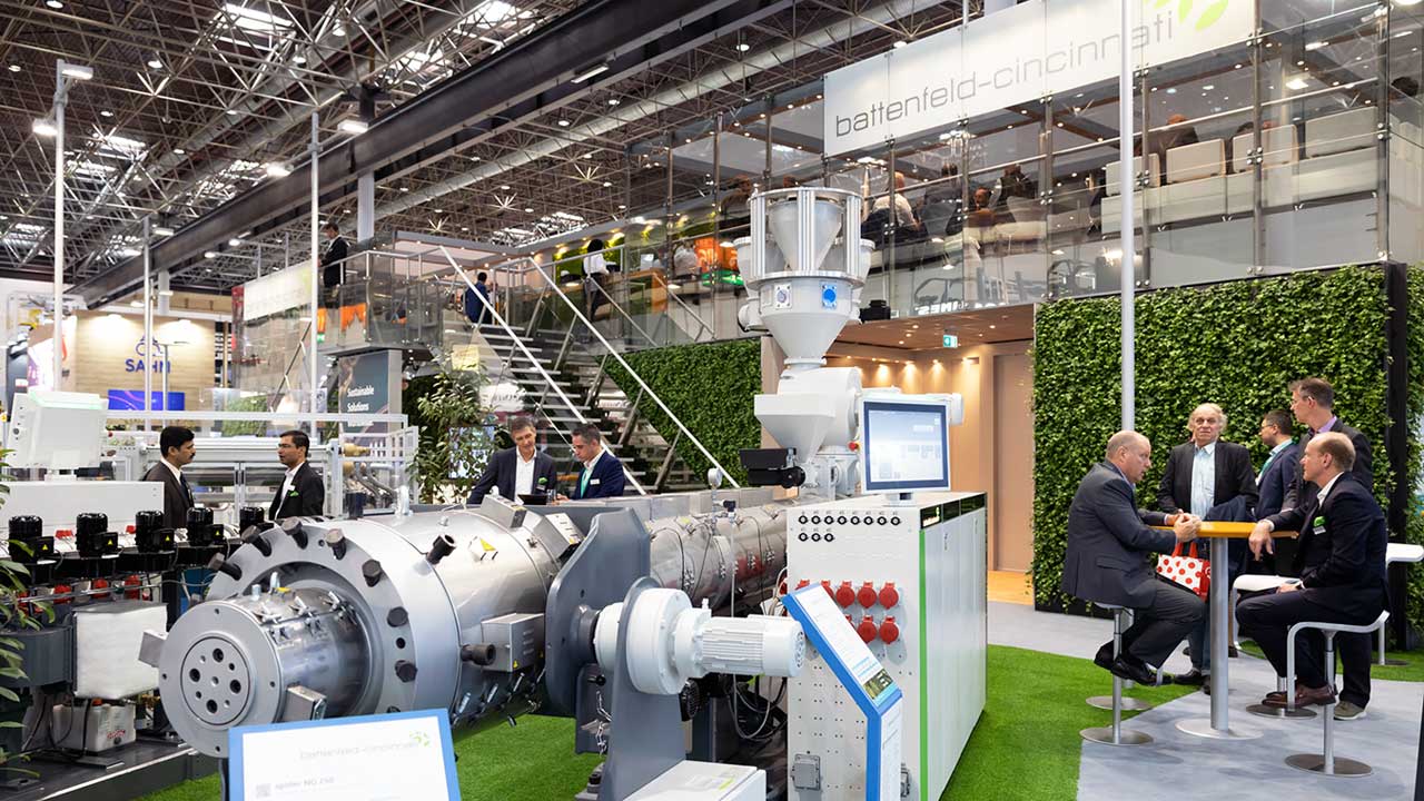 battenfeld-cincinnati: la mecánica manufacturera… y la digitalización en extrusión
