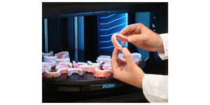 Crean resina dental impresa en 3D aprobada por la FDA