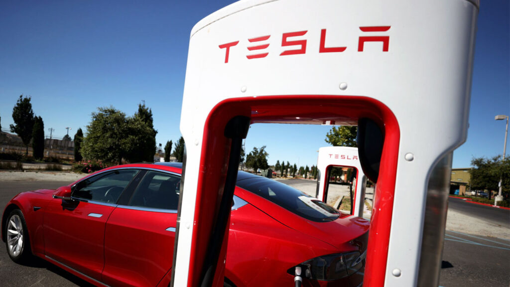 Tesla elimina sus vacantes en México ¿qué pasará con su planta en Nuevo León?