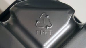 Avery Dennison lanza en Europa revestimientos de PET reciclados