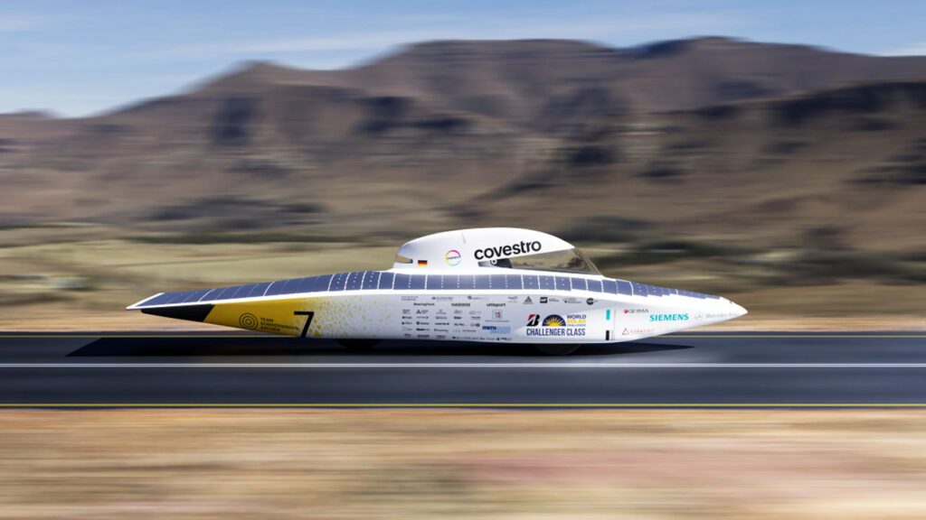Covestro presenta el Adelie, el auto de carreras del futuro
