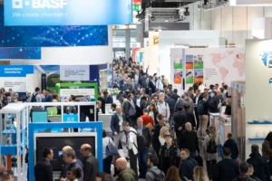 K 2025 en Düsseldorf: la feria líder del plástico regresa con un enfoque en sostenibilidad e innovación