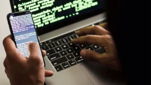 Ciberataques en la manufactura moderna ¿El futuro de la producción está en riesgo?