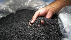 resinas de plástico negras