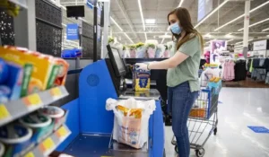 Colgate y Walmart en la mira: NLPC pide terminar con el "ambientalismo falso"