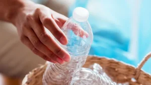 6 cosas que pasarían si dejáramos de usar plásticos mañana