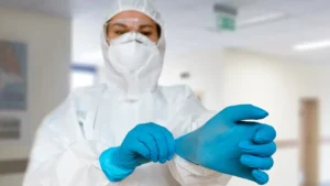 Alerta: Una superbacteria hospitalaria puede alimentarse de plásticos médicos