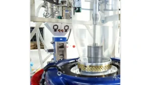 Extrusión de plásticos: qué es, cómo funciona y principales aplicaciones
