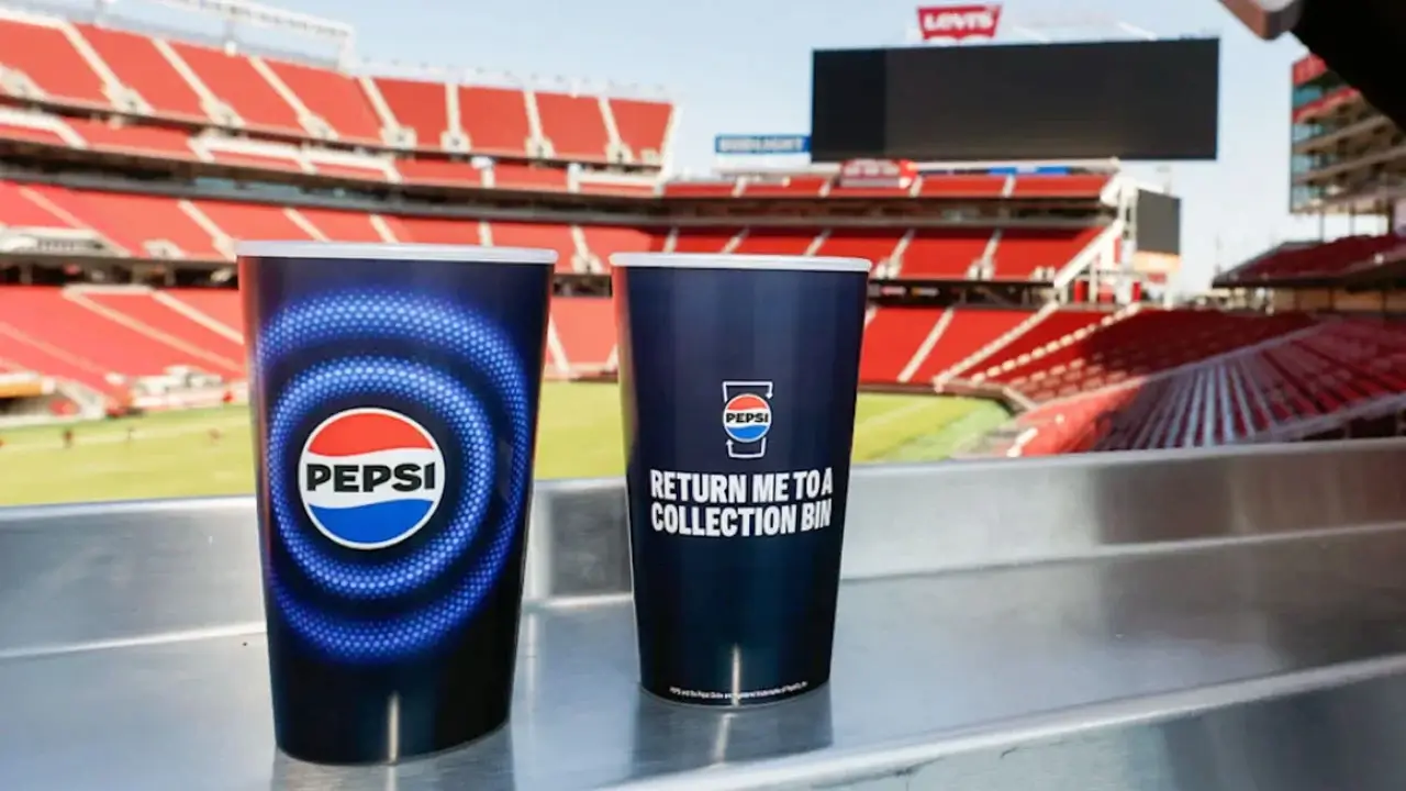 Los 49ers de San Francisco impulsan la sostenibilidad con vasos de plástico reutilizables en el Levi’s Stadium
