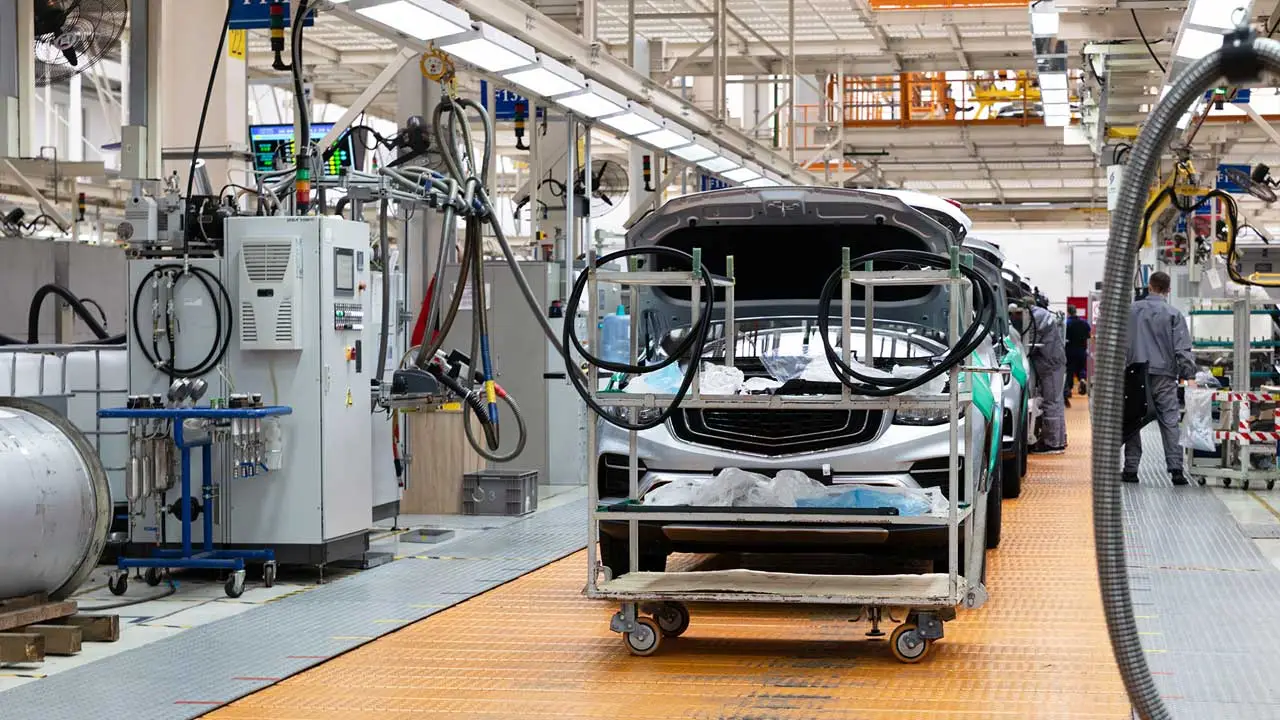 INA pide análisis técnico y gradualidad en la reforma laboral