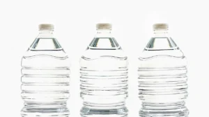 Japón exigirá más contenido reciclado en botellas de plástico a partir de 2026: esta es la razón