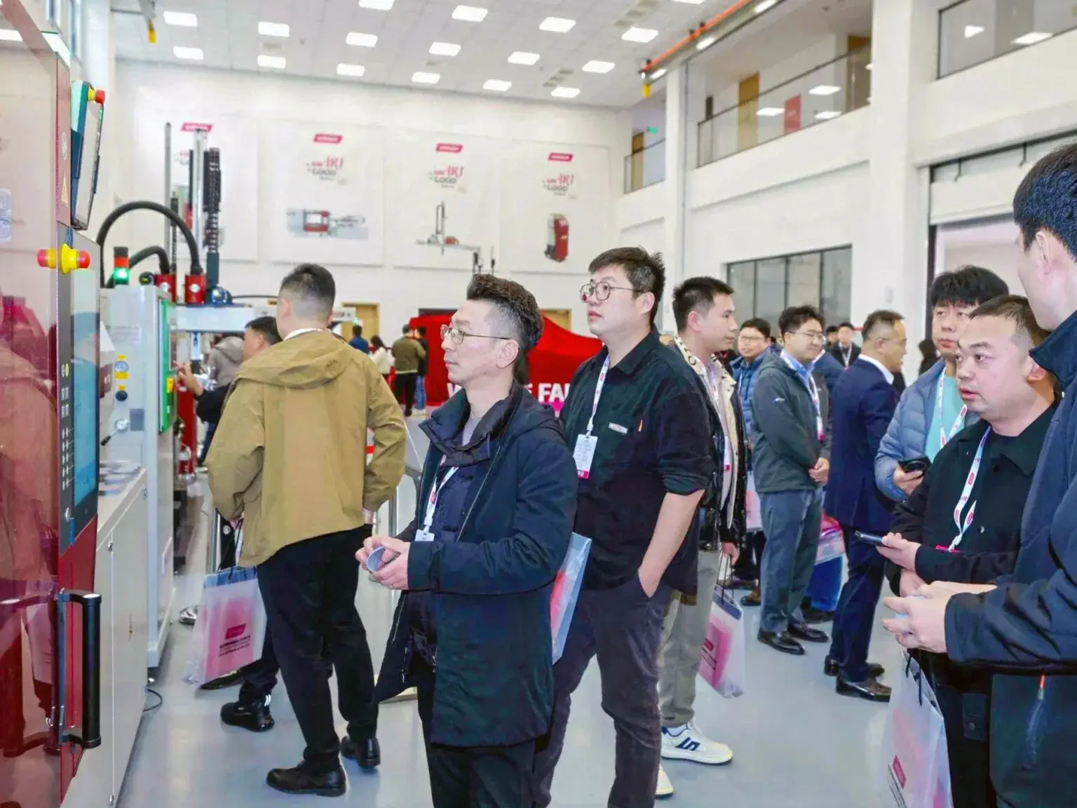 Wittmann Group amplía su presencia en China con nueva planta de moldeo por inyección en Kunshan