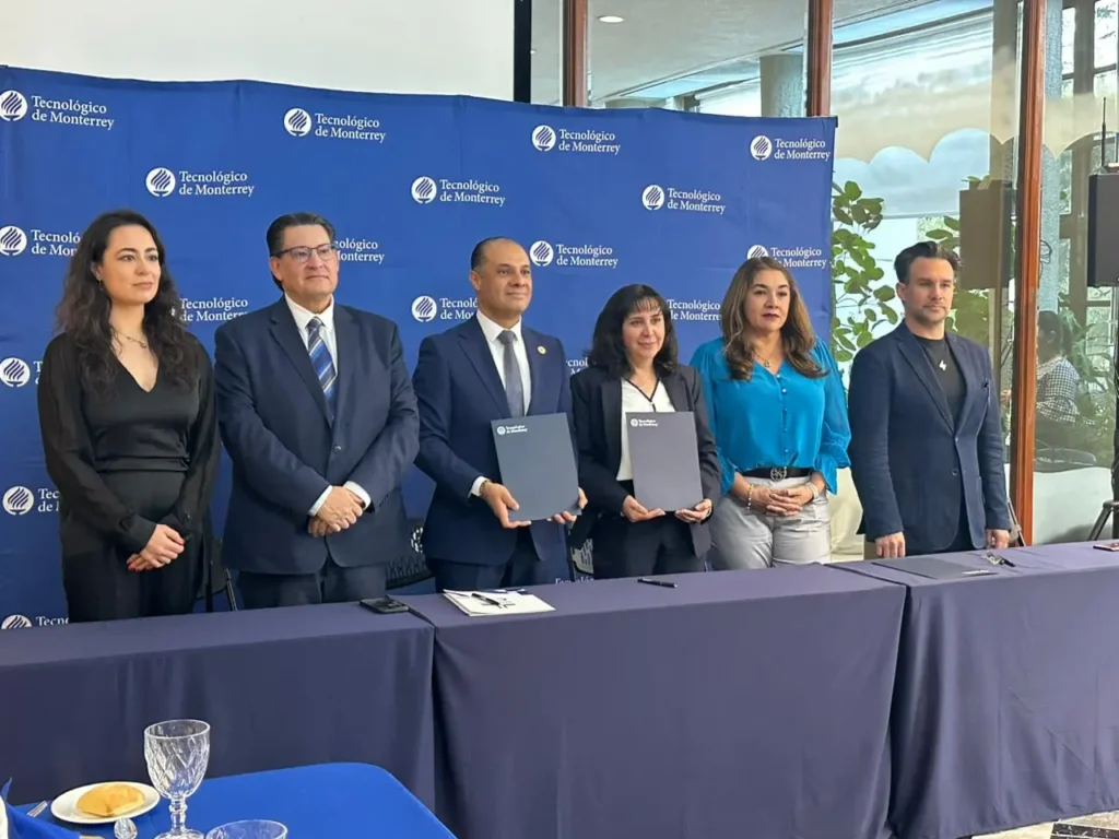 ANIPAC y el TEC de Monterrey firman acuerdo para impulsar la economía circular de los plásticos