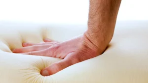 Espuma viscoelástica: del espacio a los colchones, la historia del material que revolucionó el descanso