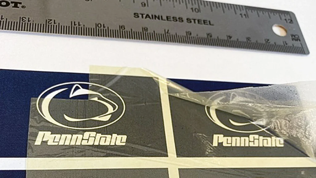 Un nuevo condensador de polímero de alta temperatura mejora la densidad energética y la estabilidad térmica