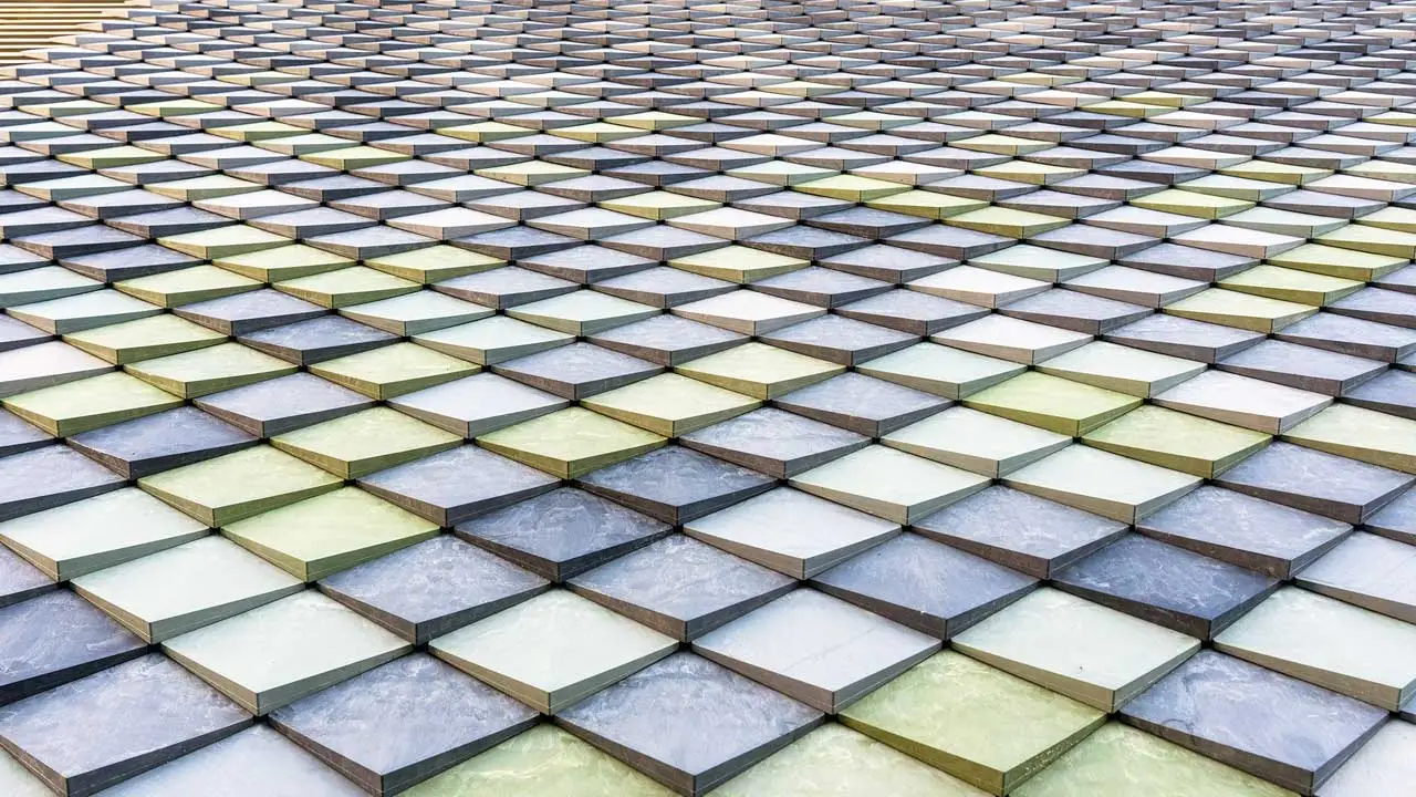 Pretty Plastic transforma el PVC en diseño sostenible