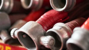 Historia de la manguera: 5000 años de evolución hasta los plásticos modernos