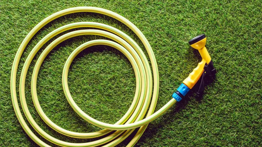 Historia de la manguera: 5000 años de evolución hasta los plásticos modernos