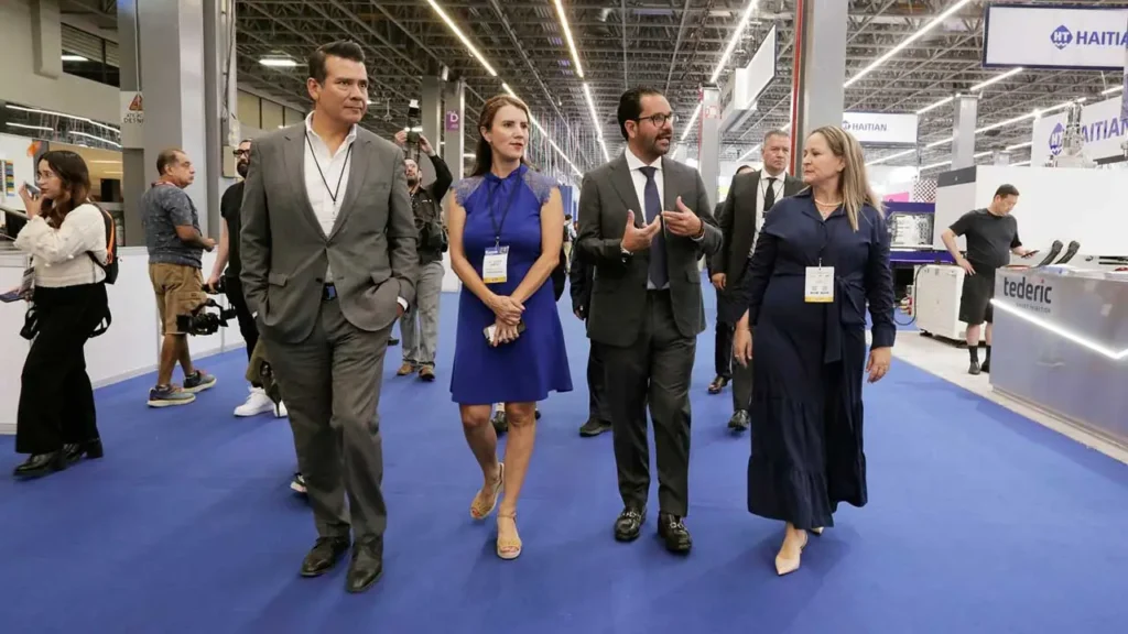 Expo Plásticos 2026 arranca en Guadalajara con foco en tecnología, proveeduría e innovación industrial
