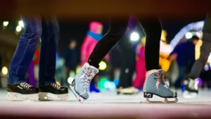 ¿Qué es el hielo sintético de polietileno? La tecnología que permite patinar sin congelar agua