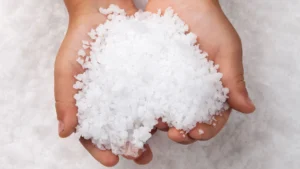 Guerra en Irán presiona al plástico: Dow, Exxon y Nova elevan precios de resinas en Norteamérica