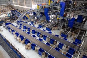 STADLER impulsa el crecimiento a largo plazo y la sostenibilidad de FLACIPEL en Guarulhos, Brasil, con una planta de clasificación flexible