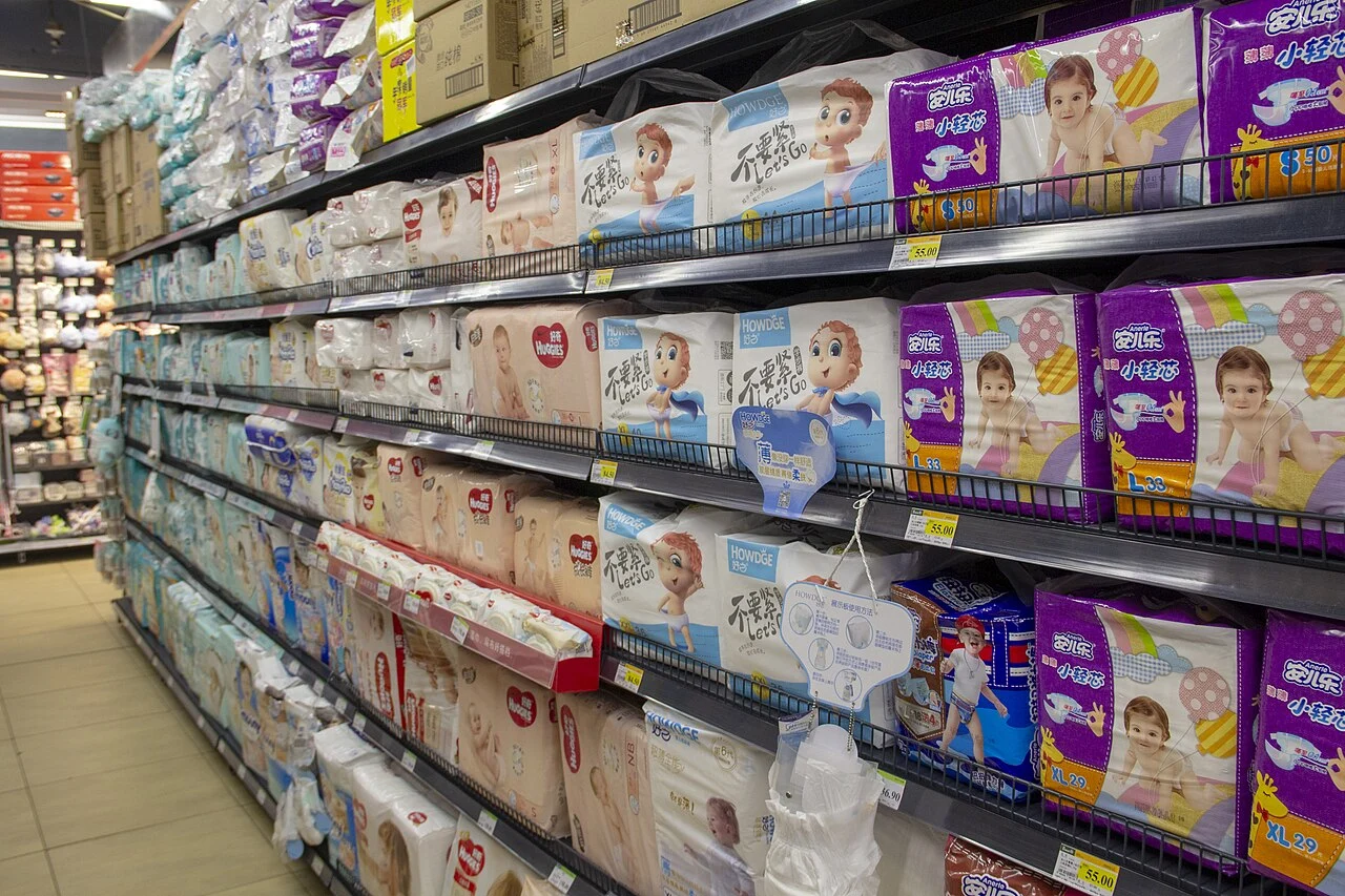 Reciclan pañales desechables para producir nuevos plásticos mediante pirólisis