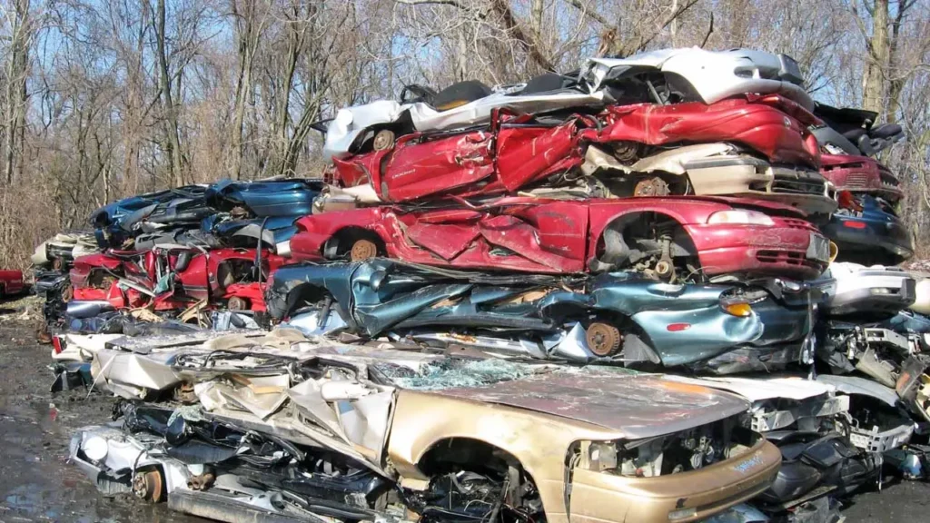 OmniSource y Plastic Recycling impulsan reciclaje de plásticos automotrices a partir de residuos ASR