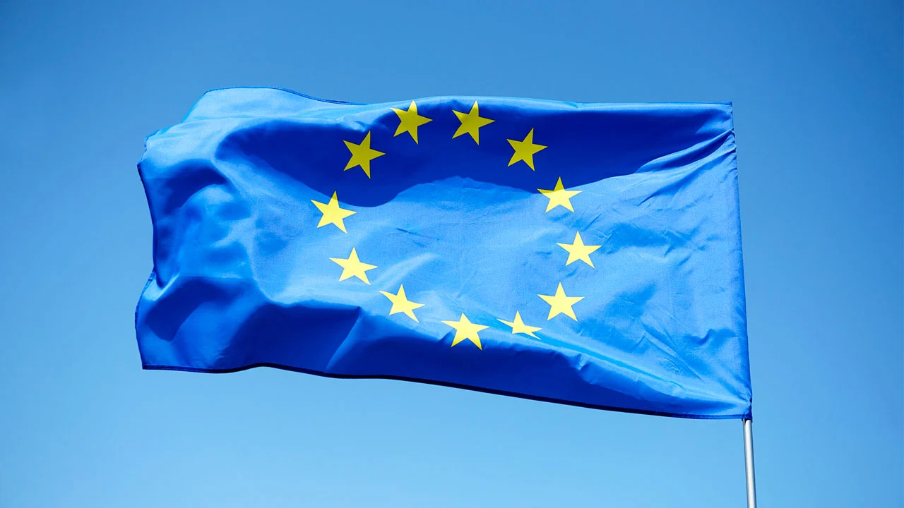 Polymers for Europe suspende sus premios ante la crisis en el suministro de polímeros en Europa
