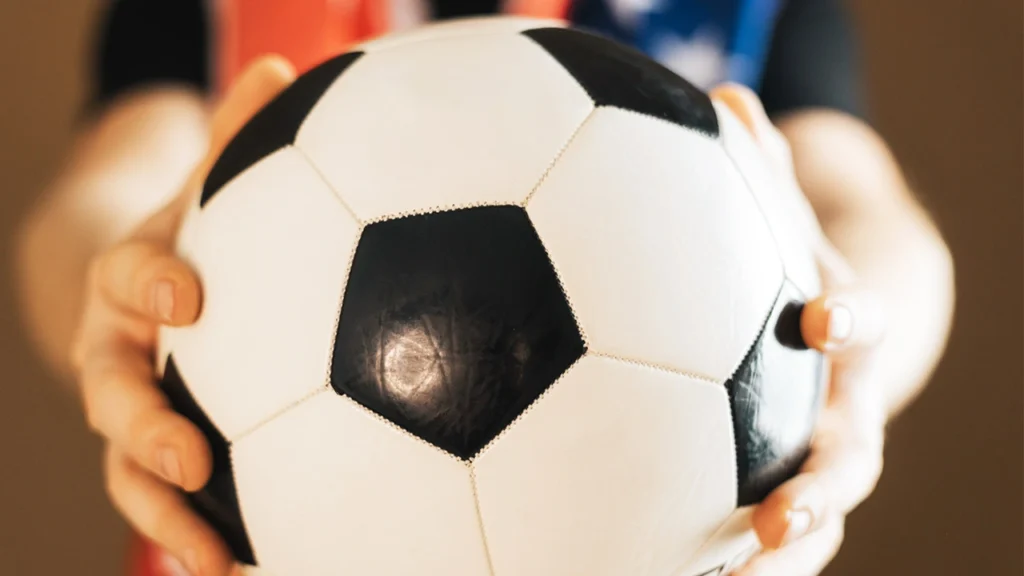 Más allá del cuero: el papel del PVC y el Poliuretano en los balones actuales
