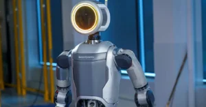 Celanese y Vigor desarrollarán articulaciones de plástico para robots humanoides