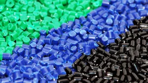 Precios de plásticos reciclados caen hasta 60% en Estados Unidos por mayor oferta
