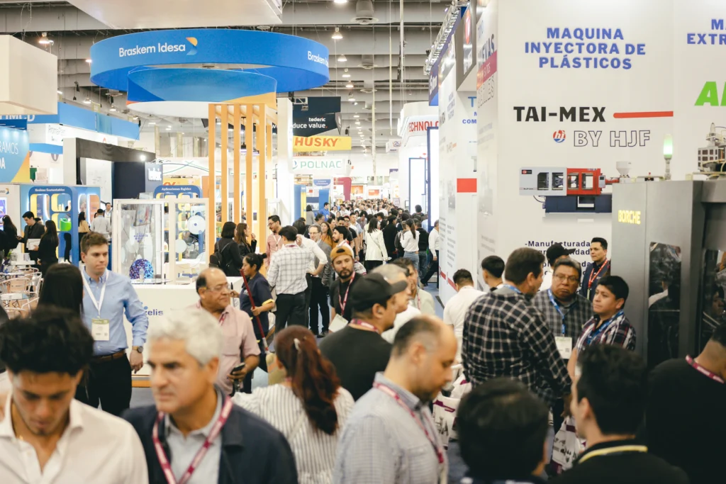 Infield 360: así se vivirá la experiencia de maquinaria en vivo de PLASTIMAGEN® MÉXICO 2026